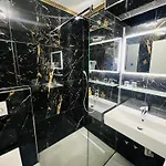 Haus Herrenweide ホテル ディープホルツ