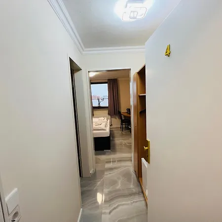 Отель Haus Herrenweide 3*